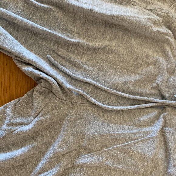 Alo Yoga Soho Matching Set - Picture 9 of 13